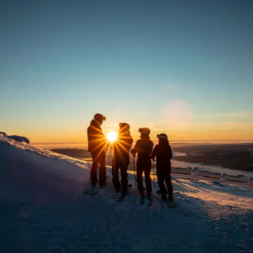 Solnedgång vinter